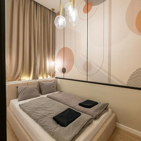 Acacia-a20 ブダペスト